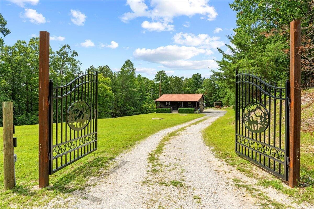 2715 Furnace Road, Stanton, KY 40380 — primary photo