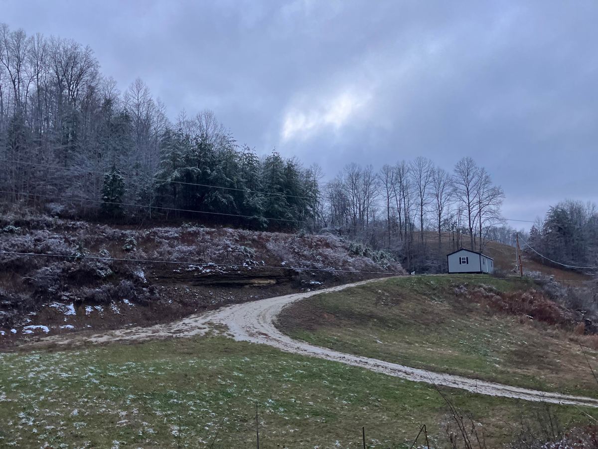 264 Sunshine Lane, West Liberty, KY 41472 — primary photo