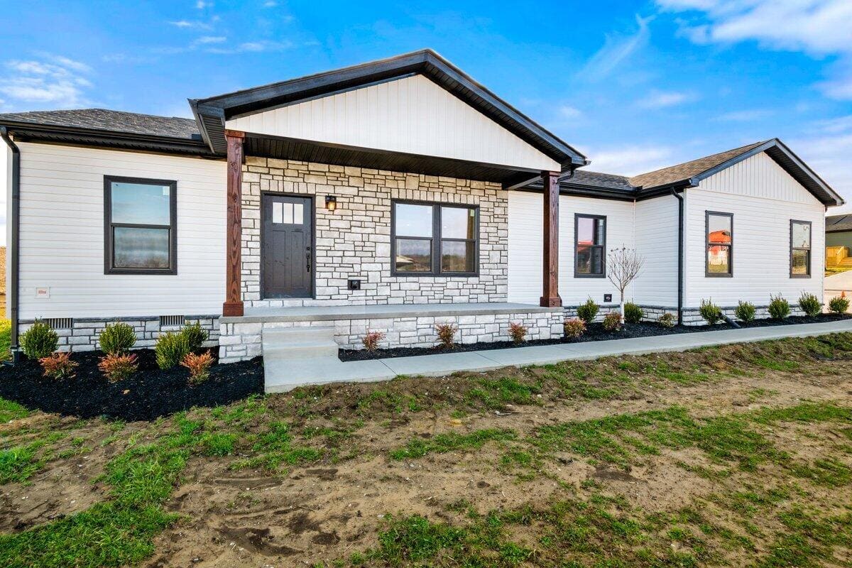 301 Belmont Lane, London, KY 40741 — primary photo