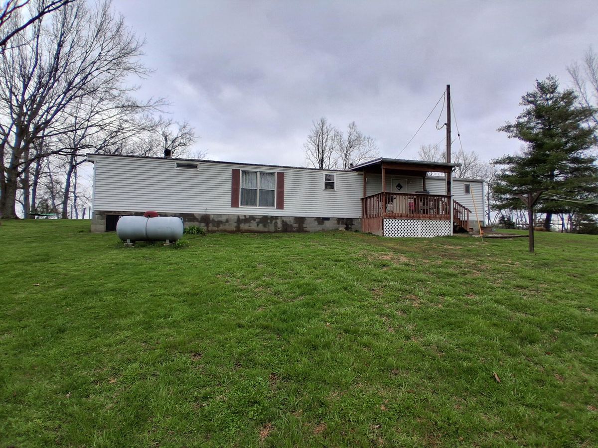 4693 Robinson Union Road, Cynthiana, KY 41031 — primary photo