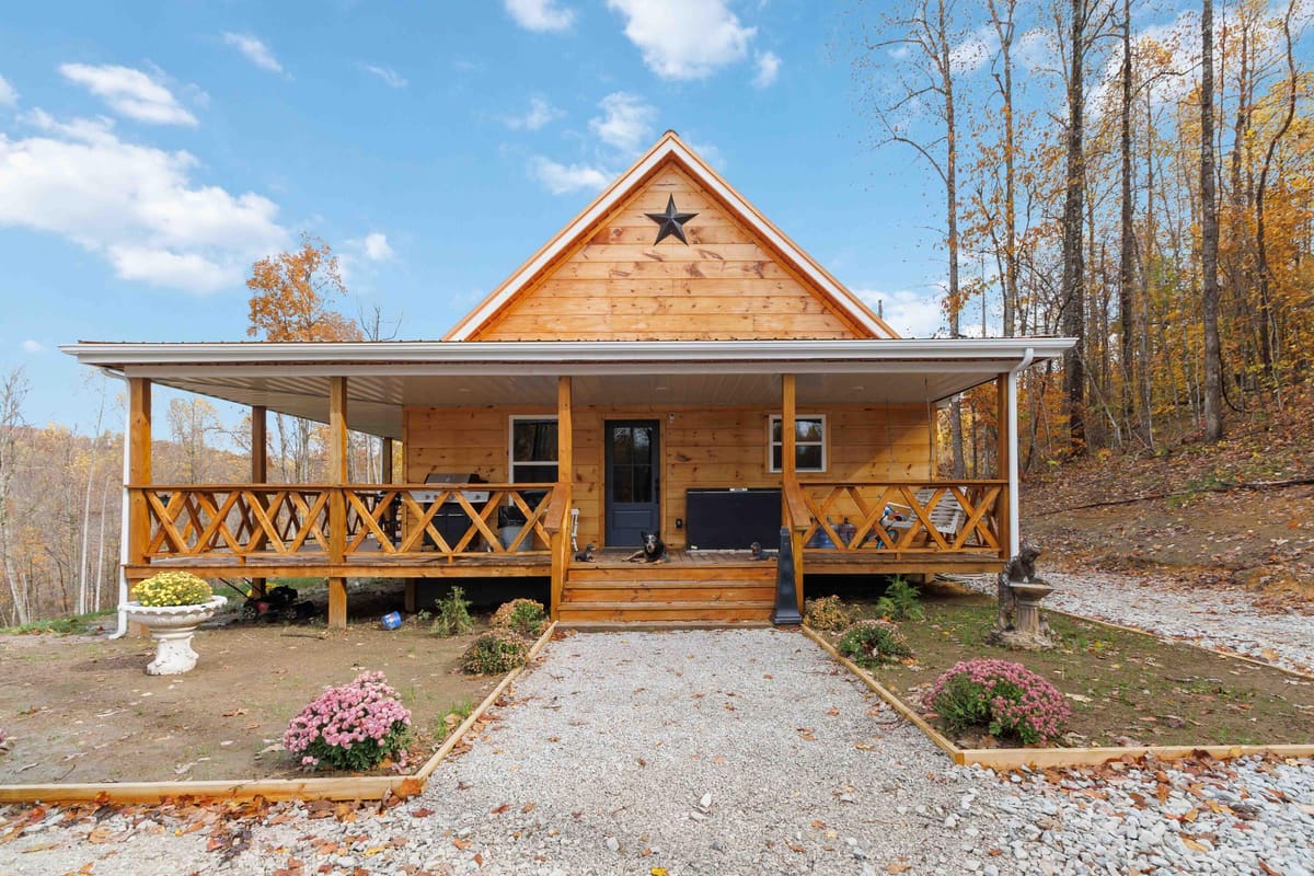 945 3447 Highway, McKee, KY 40447 — primary photo