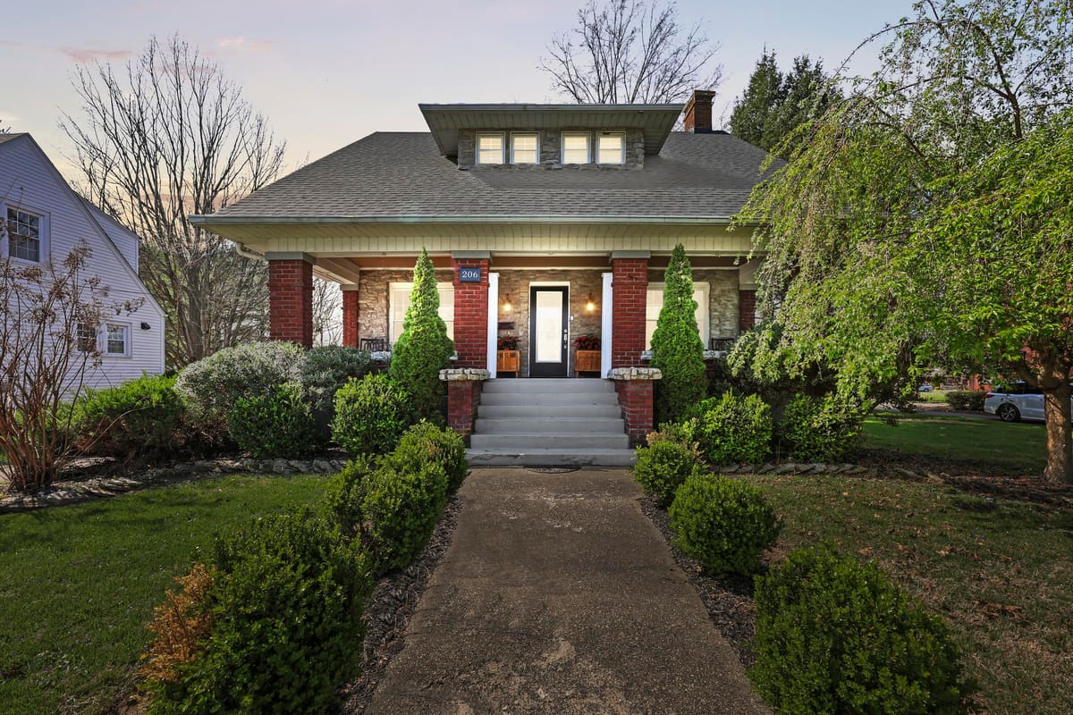 206 E Grundy Avenue, Springfield, KY 40069 — primary photo