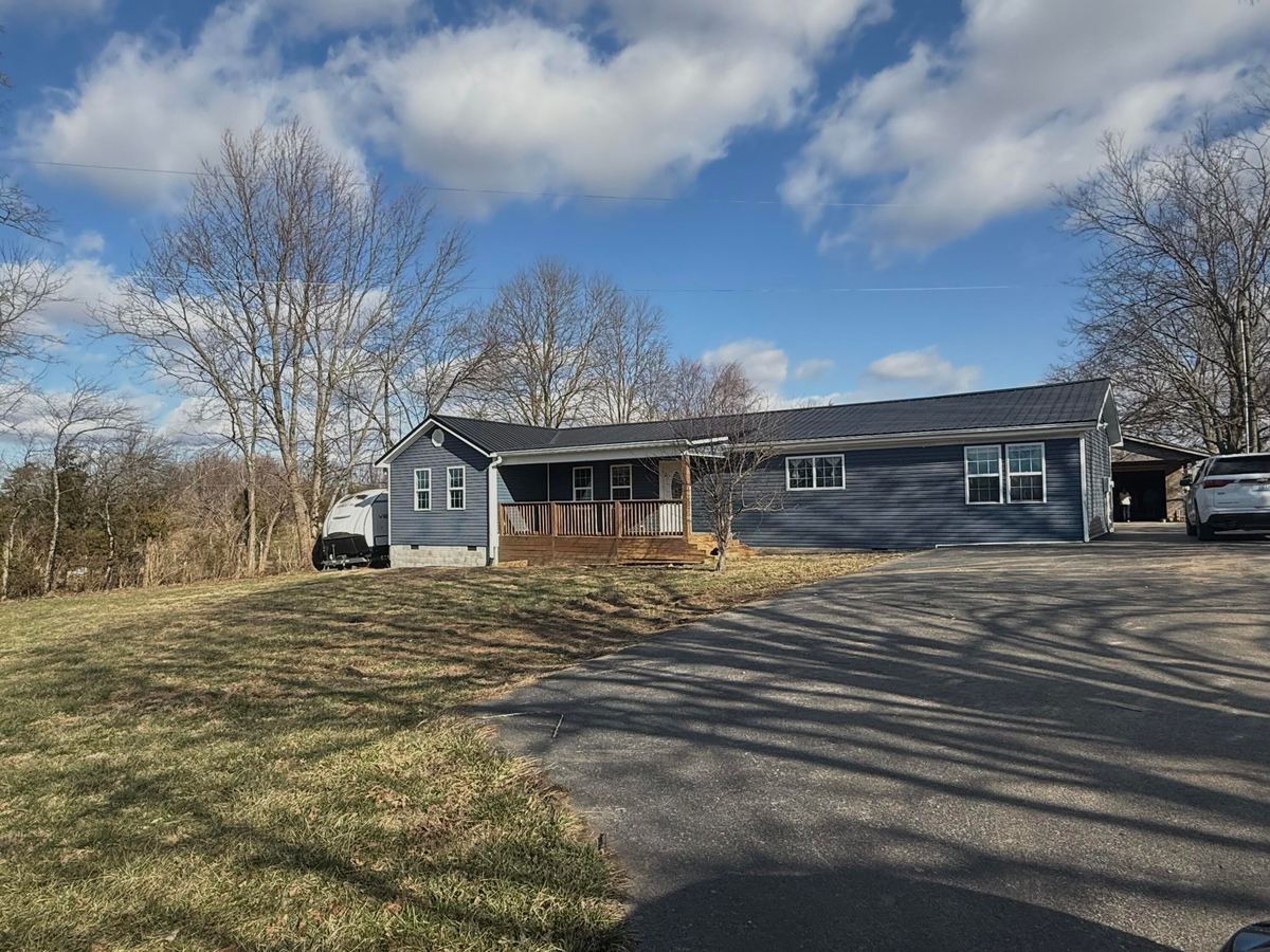 3493 Cartersville Road, Paint Lick, KY 40461 — primary photo