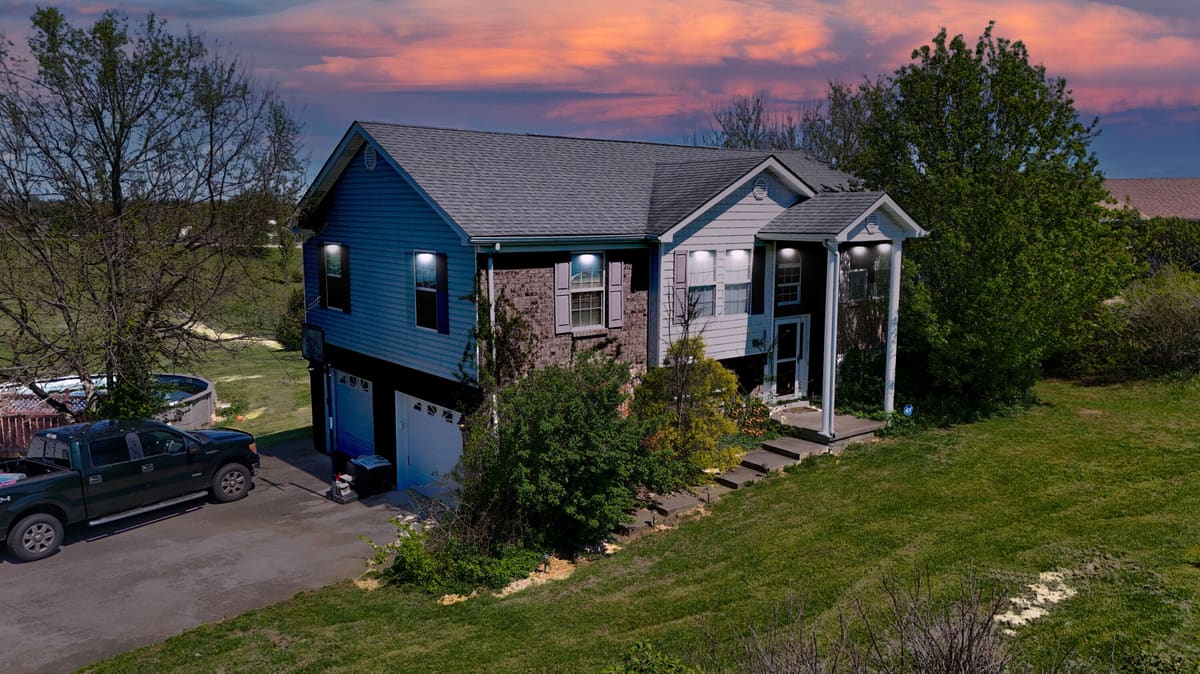 204 Saddle Brook Court, Berea, KY 40403 — primary photo