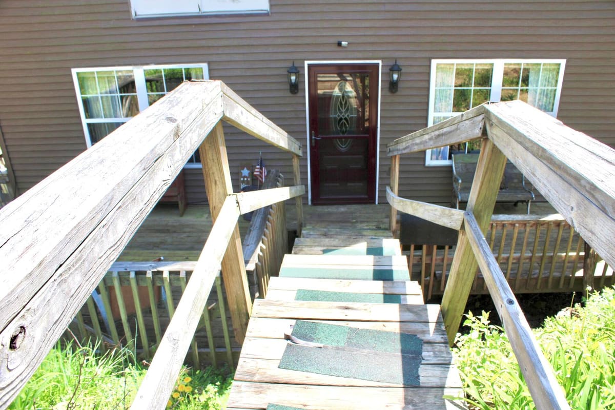 682 Garrad Road, Tollesboro, KY 41189 — primary photo