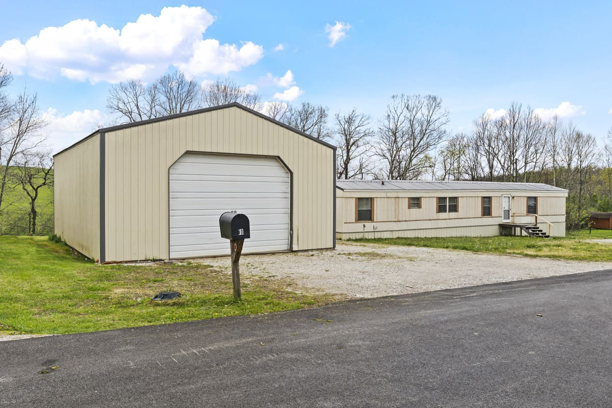 80 Fox Run Road, Morehead, KY 40351 — primary photo