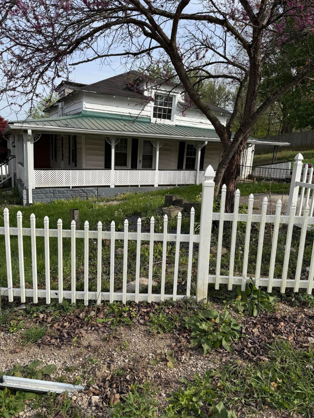 695 W Main Street, Mt Vernon, KY 40456 — primary photo