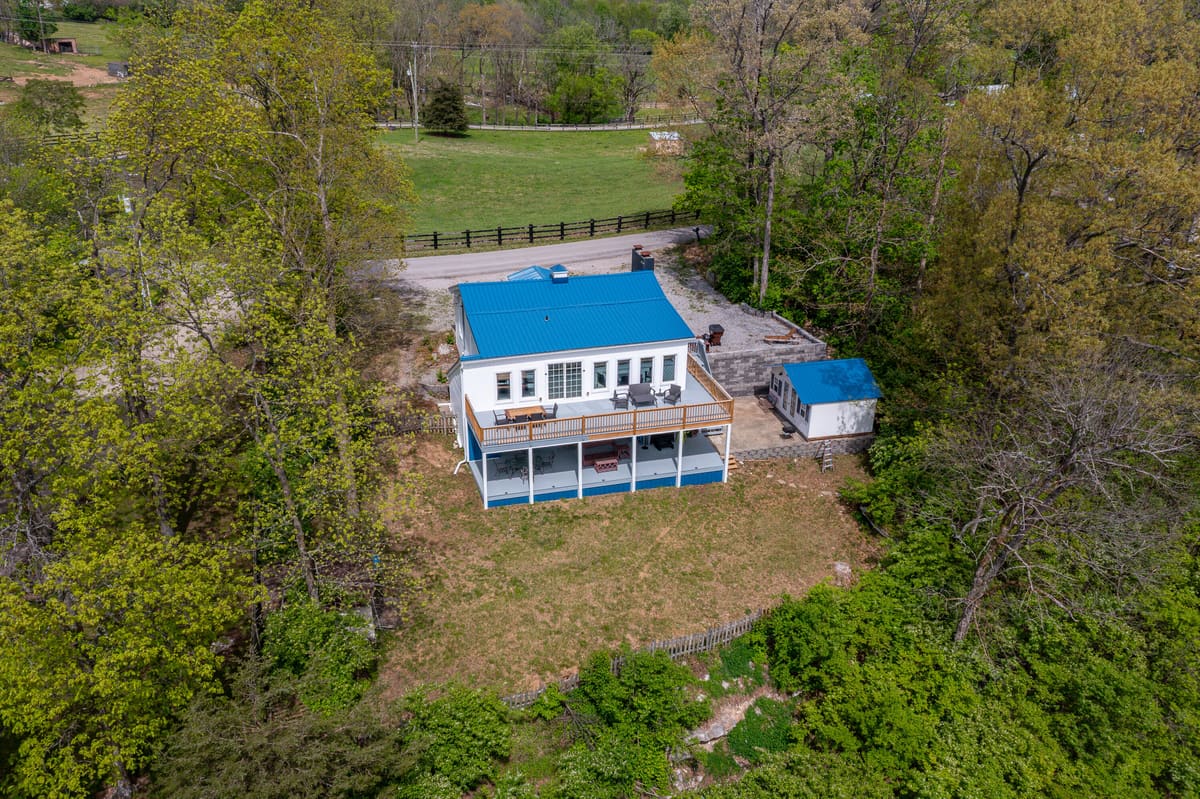 178 Lakeview Point Road, Harrodsburg, KY 40330 — primary photo