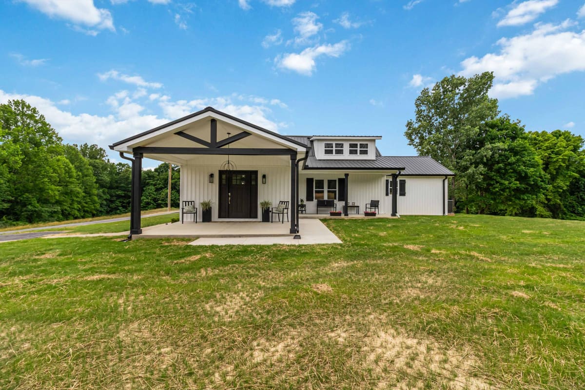 2913 Gentry Mill Road, Russell Springs, KY 42642 — primary photo