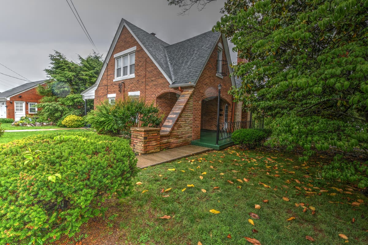 126 Crawford Avenue, Somerset, KY 42501 — primary photo