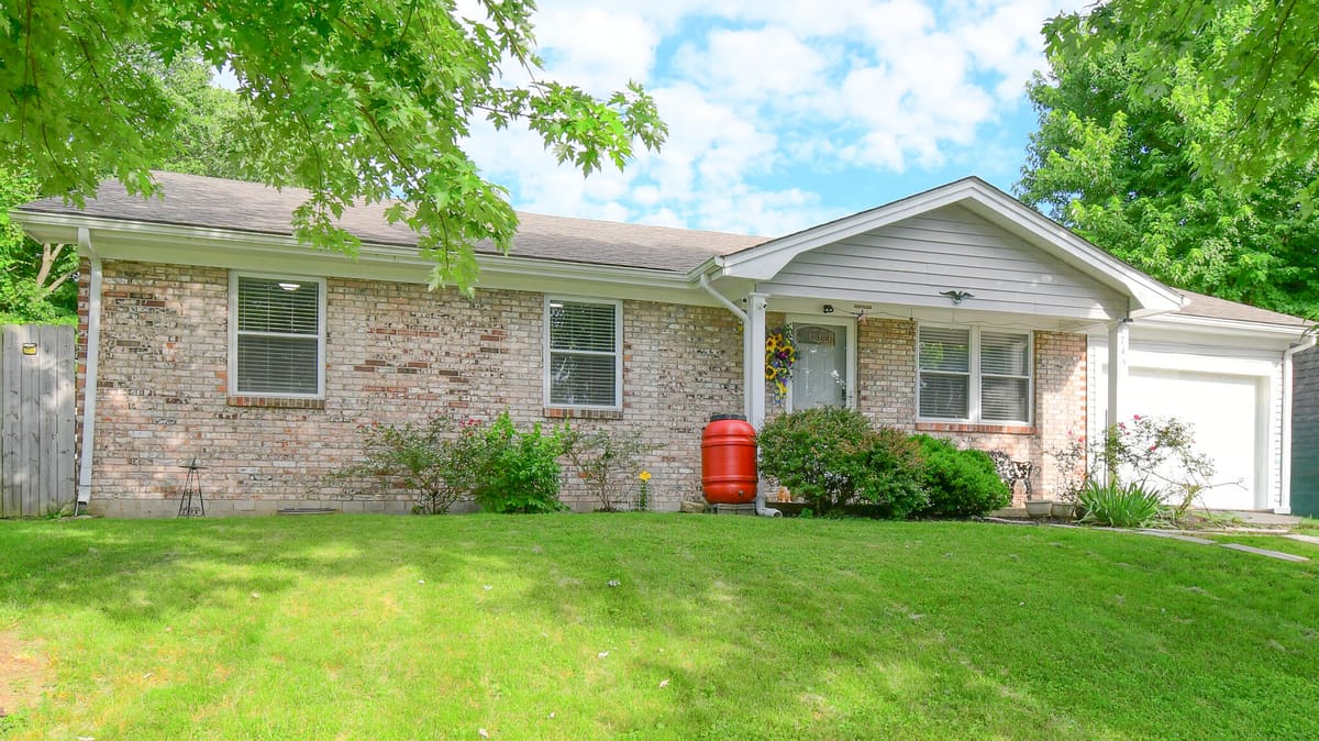 745 Ellerson Drive, Harrodsburg, KY 40330 — primary photo