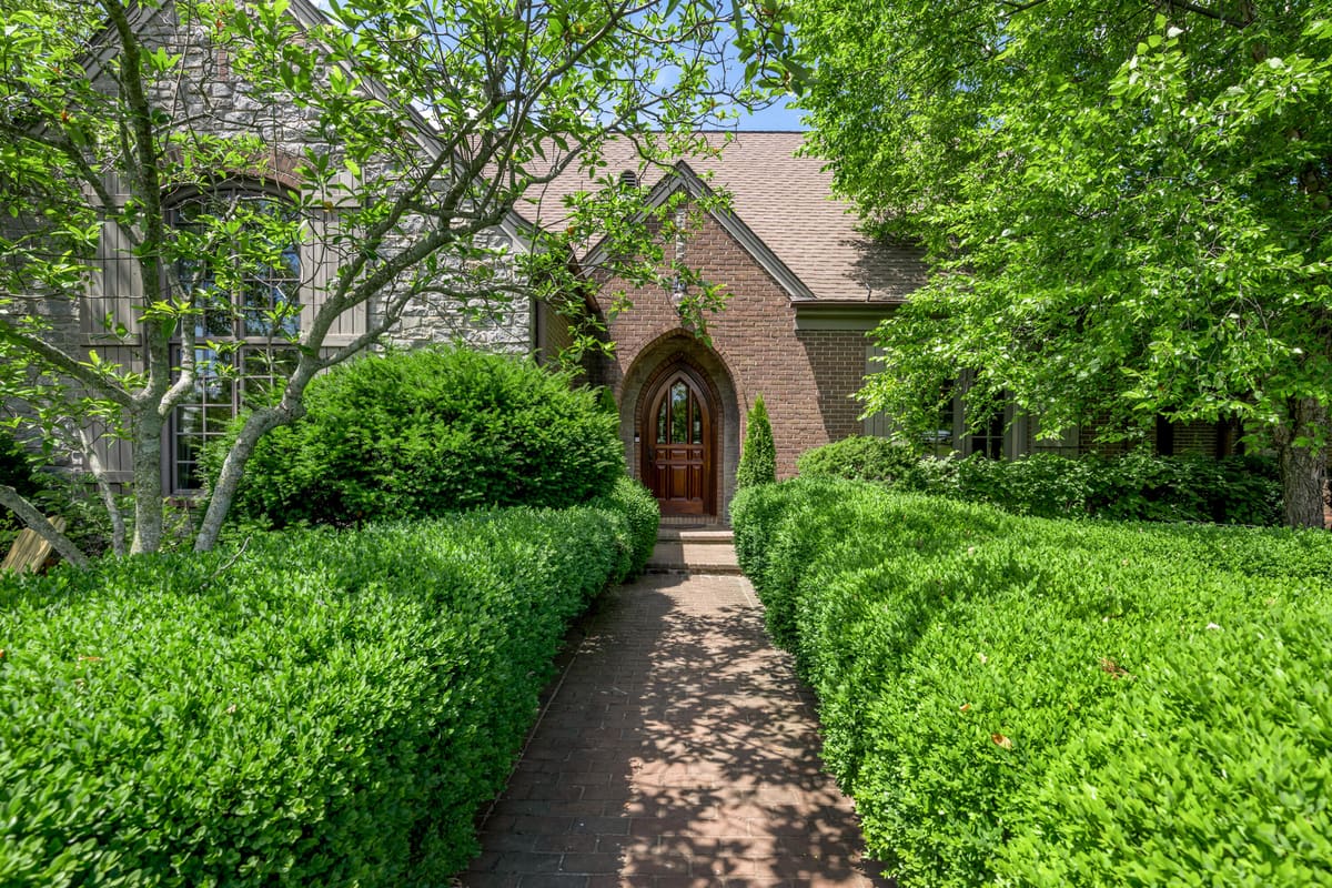 601 Delong Road, Lexington, KY 40515 — primary photo