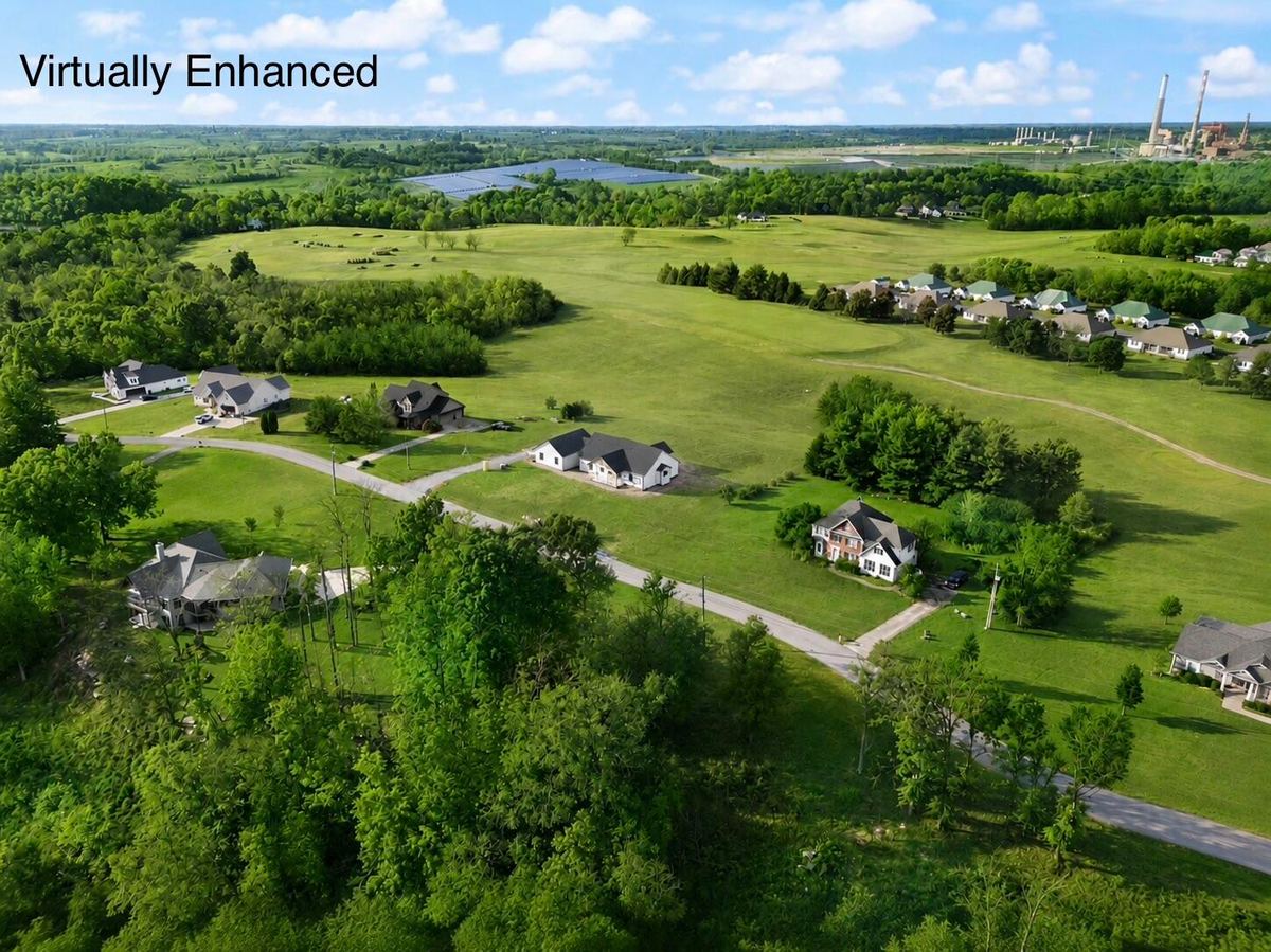 1577 Hunter Drive, Lancaster, KY 40444 — primary photo