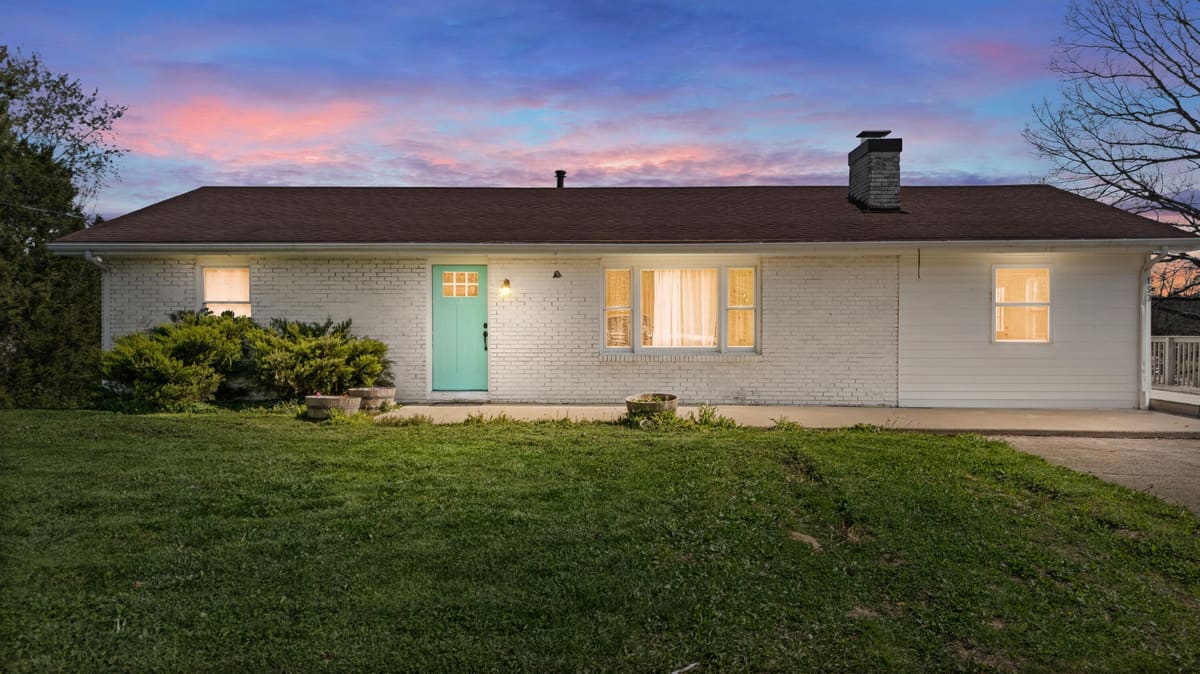 150 Clay Lick Road, Jeffersonville, KY 40337 — primary photo
