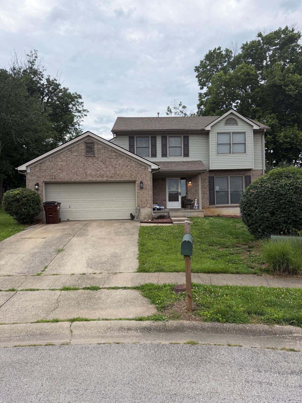 407 Sweetbay Court, Versailles, KY 40383 — primary photo