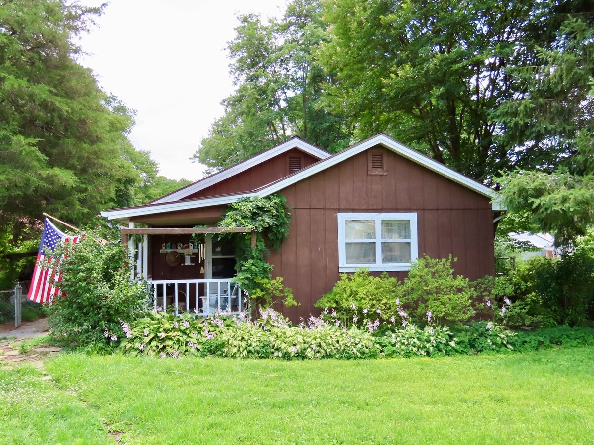 13 Sanderlin Drive, Corbin, KY 40701 — primary photo