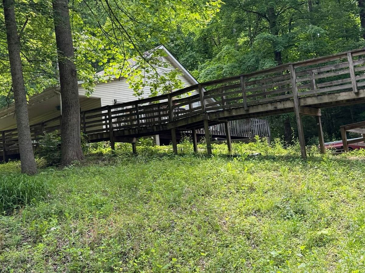 1676 Highway 3447, McKee, KY 40447 — primary photo