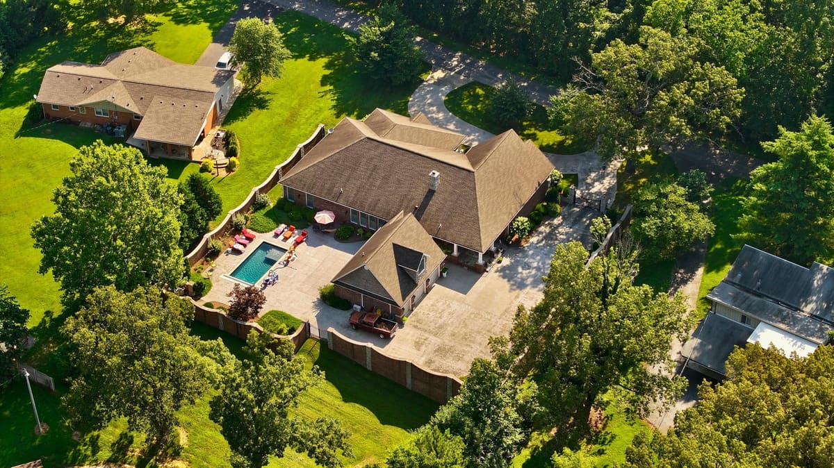 135 Allegheny Road, Gilbertsville, KY 42044 — primary photo