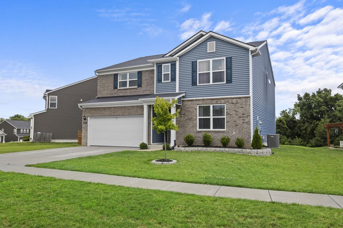 214 Ardmore Crossing Drive, Shelbyville, KY 40065 — primary photo