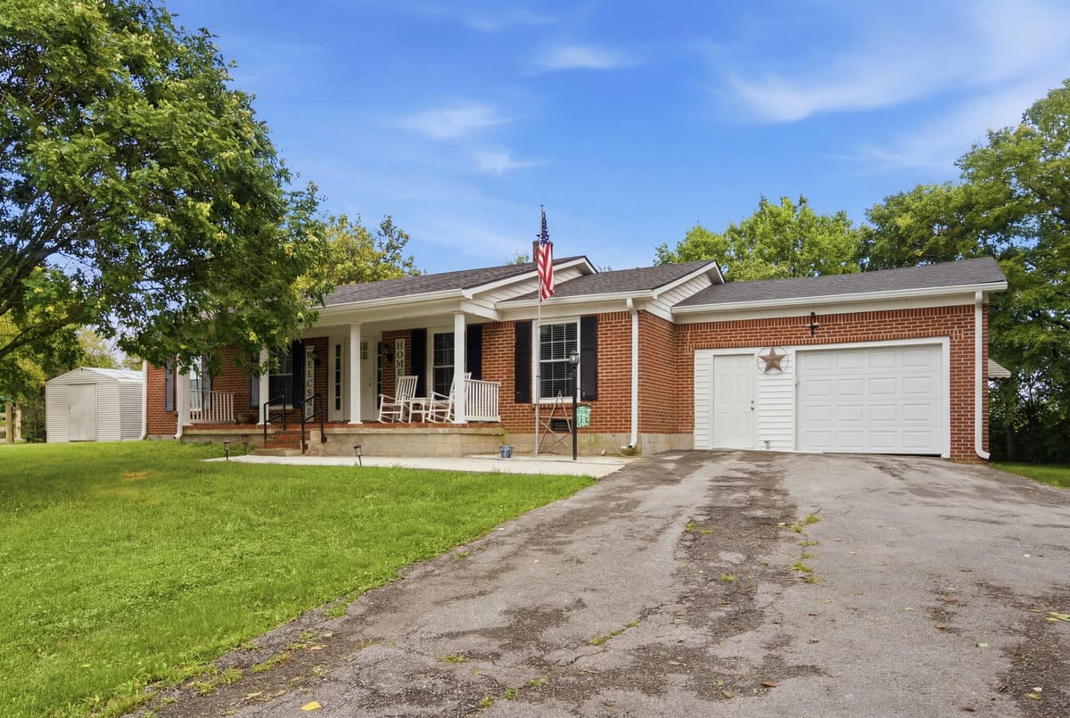232 McCrosky Pike, Harrodsburg, KY 40330 — primary photo