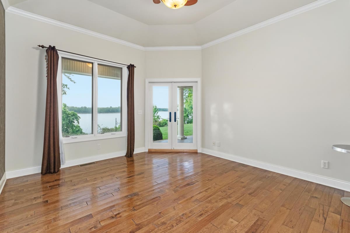 250 Spyglass Drive, Ledbetter, KY 42058 — primary photo