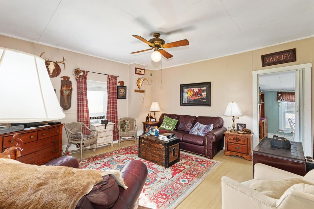 159 W Tennessee Avenue, Grand Rivers, KY 42045 — primary photo