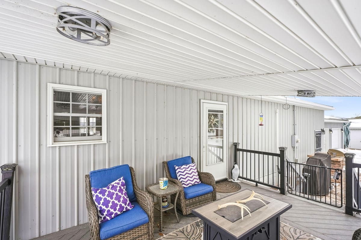 139 Beeny Road, Manitou, KY 42436 — primary photo