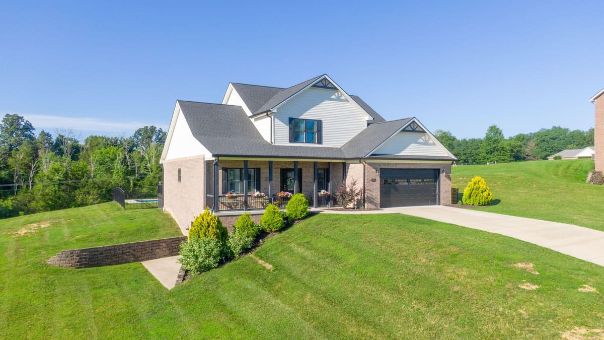 126 Braemar Drive, Richmond, KY 40475 — primary photo