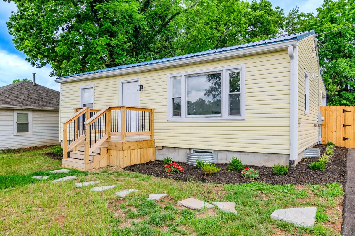 408 Elm Street Heights, Versailles, KY 40383 — primary photo