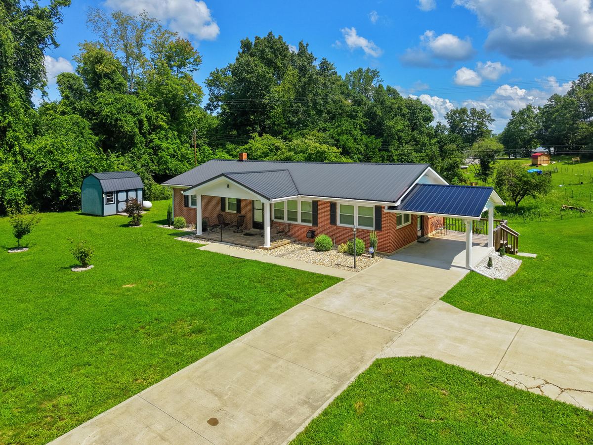1168 KY-587, Beattyville, KY 41311 — primary photo