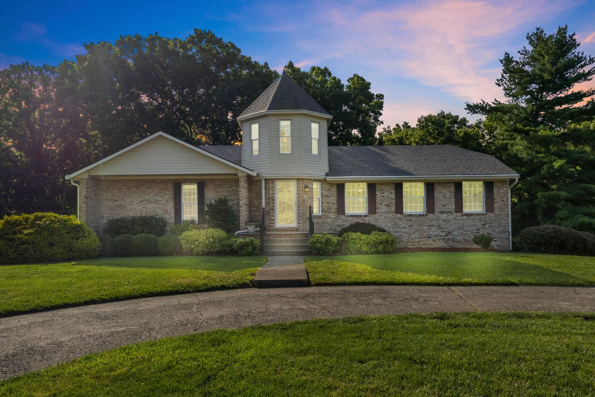47 Woodbriar Court, Nicholasville, KY 40356 — primary photo