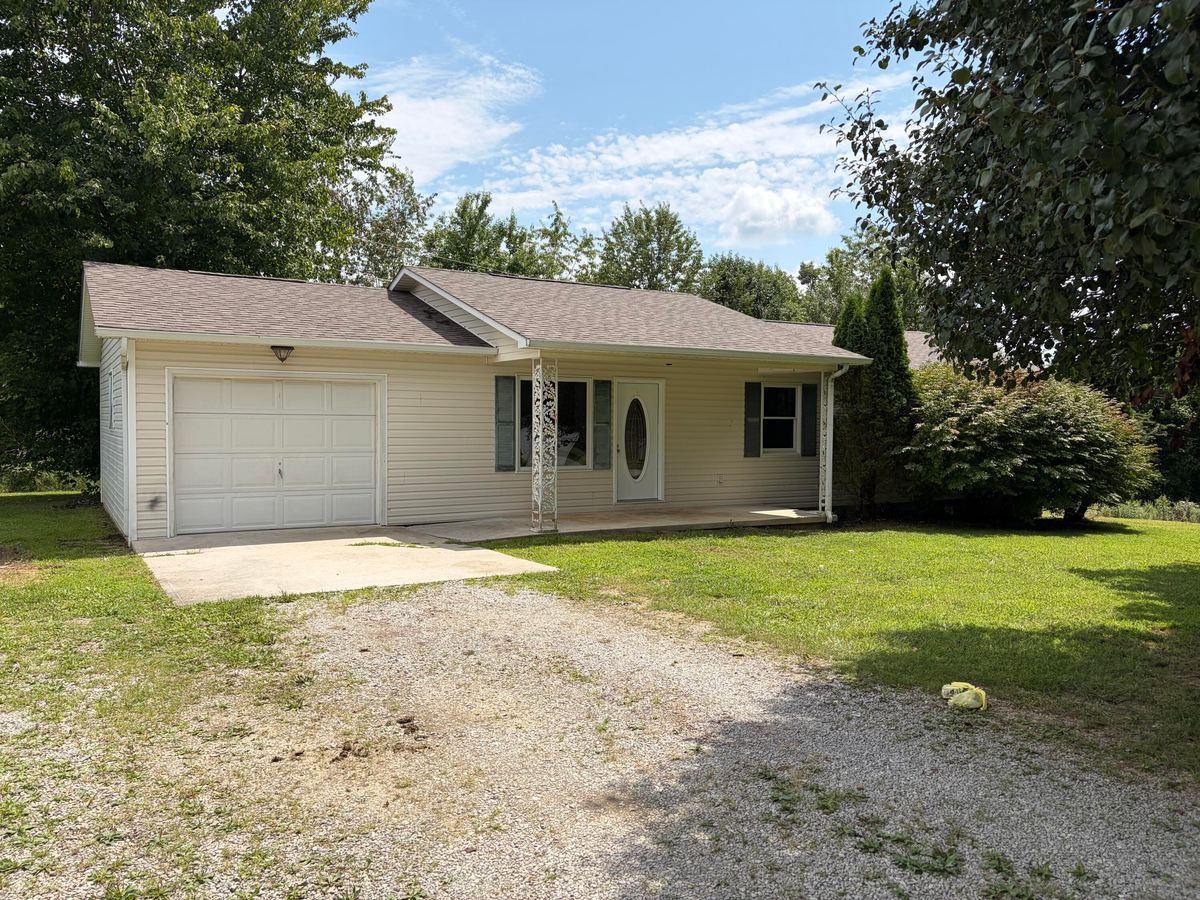 38 Jacqueline Drive, London, KY 40744 — primary photo