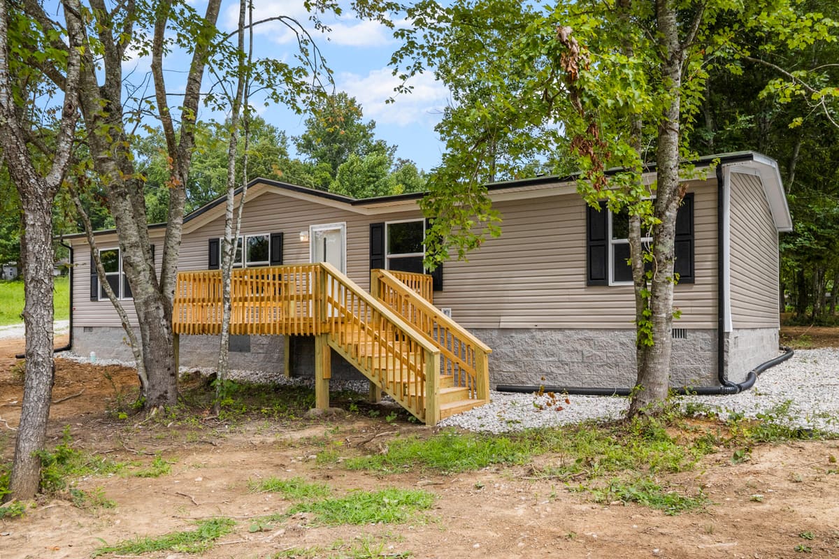 546 Paris Karr Road, Keavy, KY 40737 — primary photo