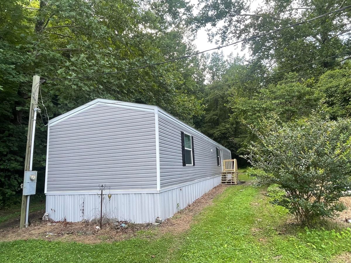 287 Kay Jay Camp Rd Road, Barbourville, KY 40906 — primary photo