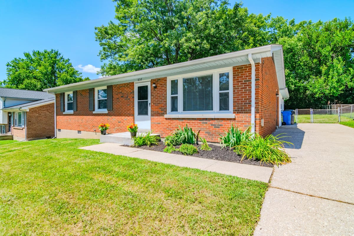 632 Waldo Way, Lexington, KY 40505 — primary photo