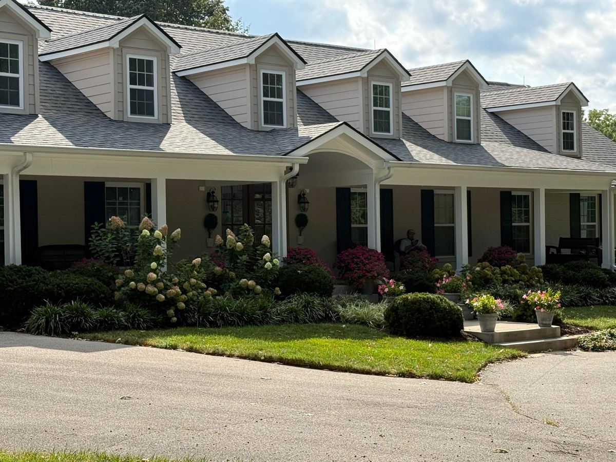 2830 2830 Old Lemons Mill Rd Road, Lexington, KY 40511 — primary photo