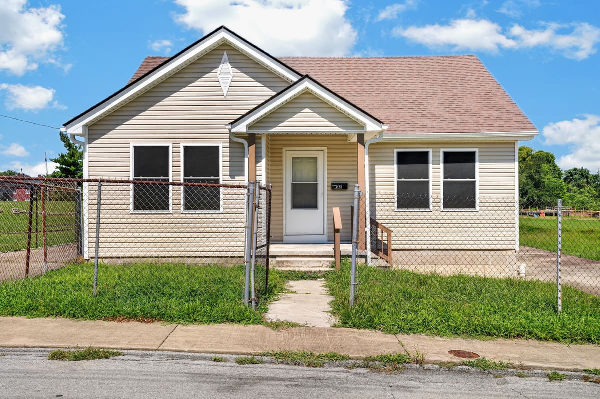 603 Mechanic Street, Hopkinsville, KY 42240 — primary photo