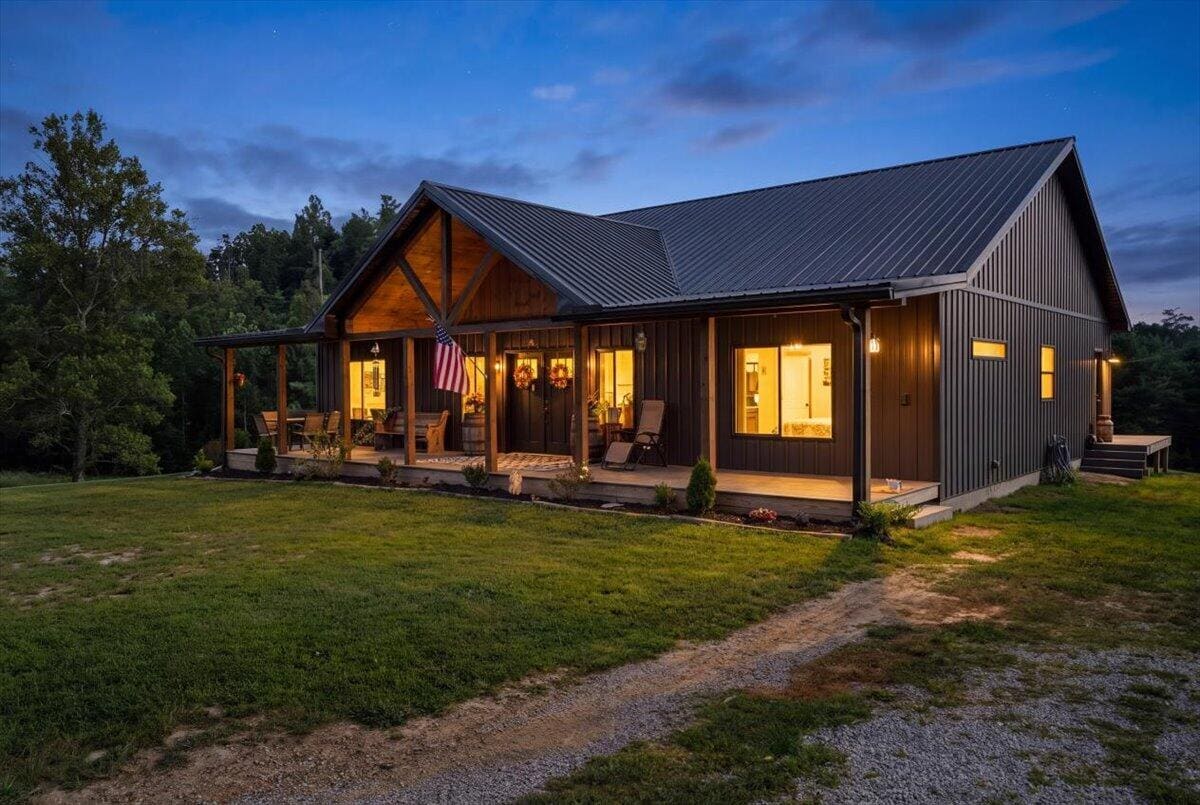 2113 Calaboose Ridge Road, Campton, KY 41301 — primary photo