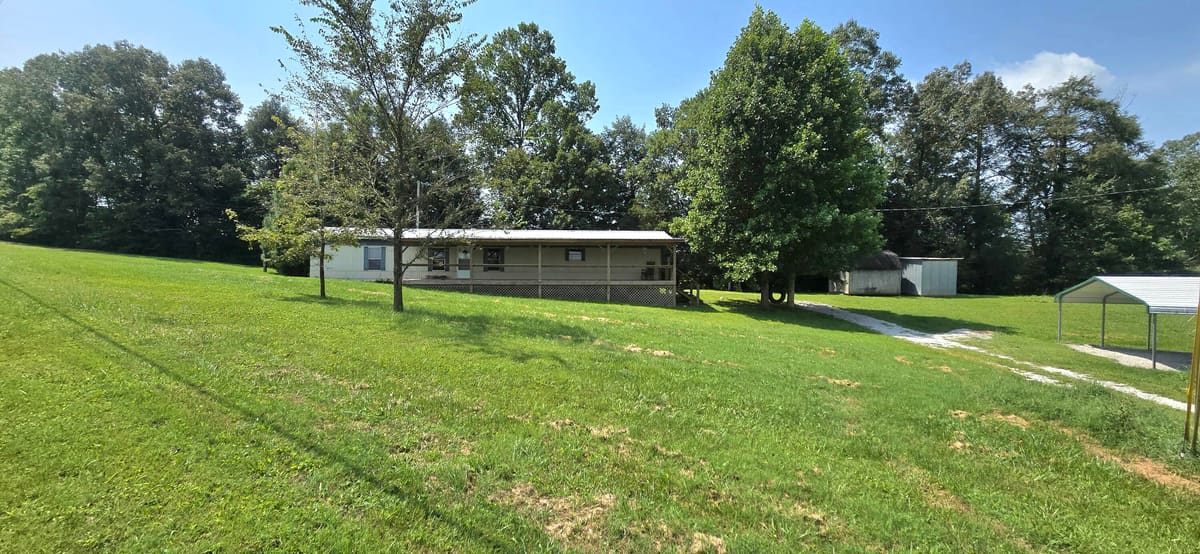 1581 Old Mt Vernon Road, Somerset, KY 42503 — primary photo