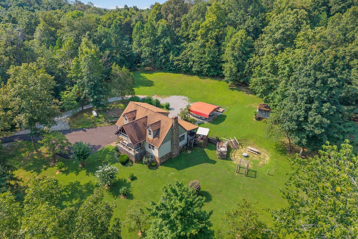 10121 Princeton Road, Cerulean, KY 42215 — primary photo