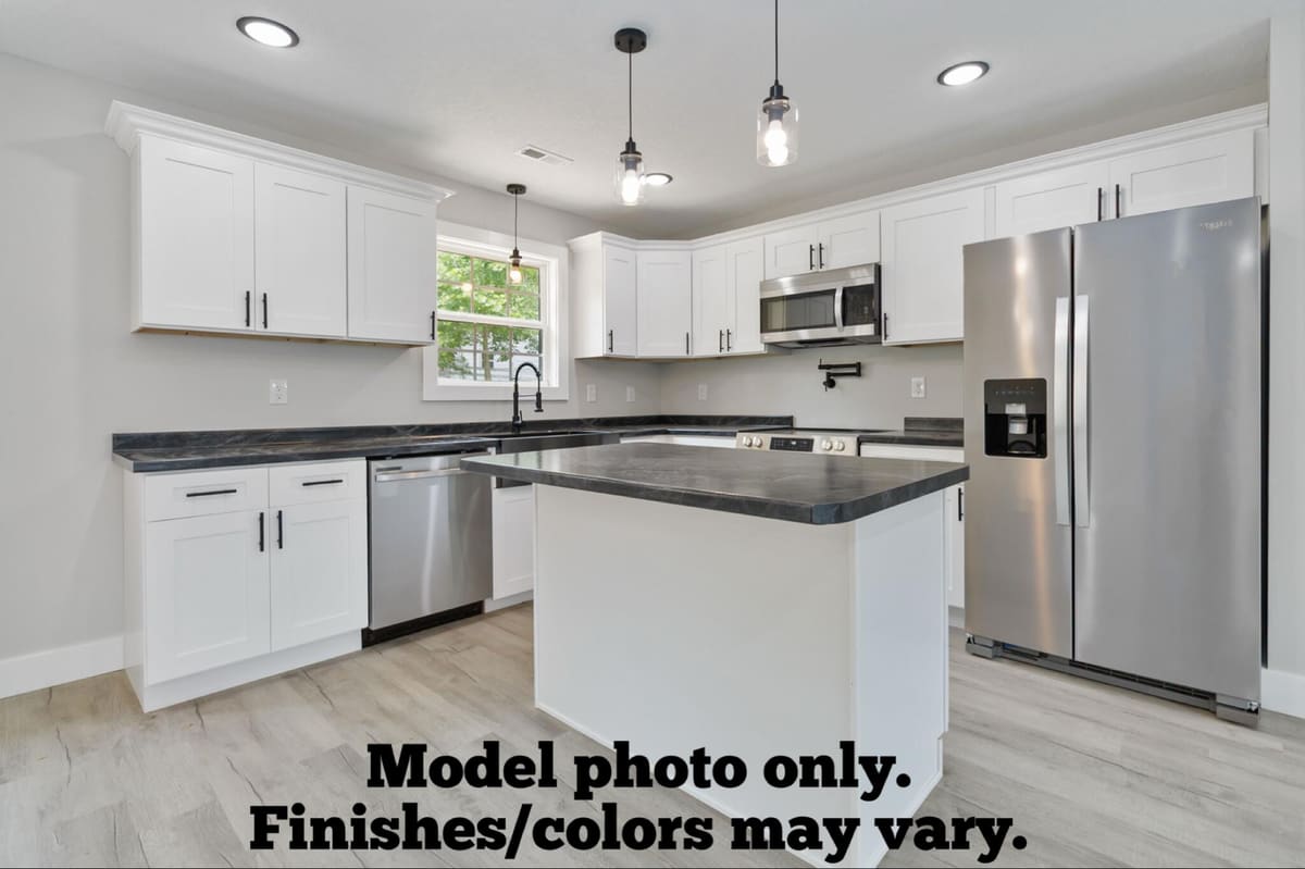 211 Malibu Drive, Corbin, KY 40701 — primary photo