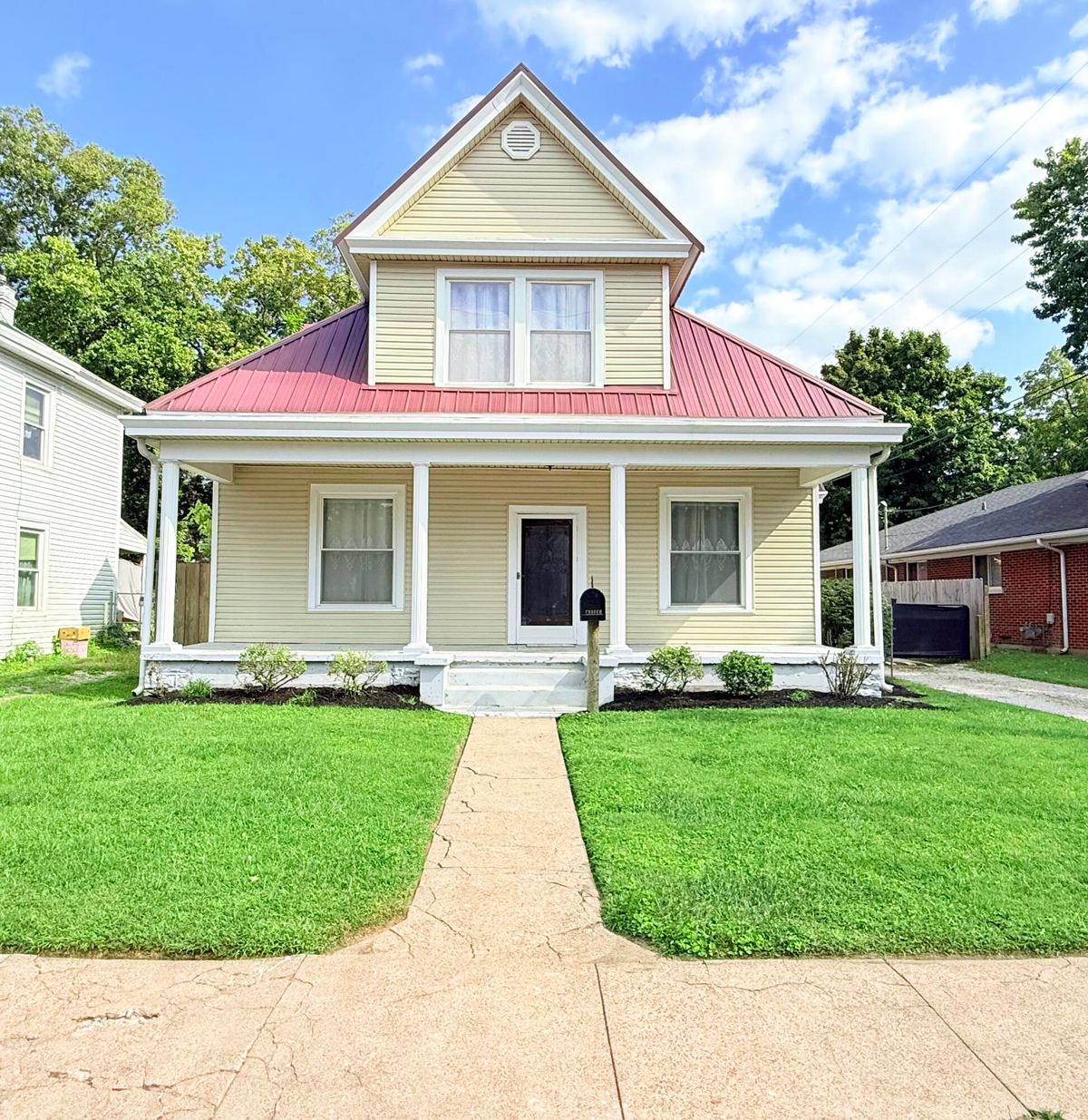 278 E Main Street, Paris, KY 40361 — primary photo