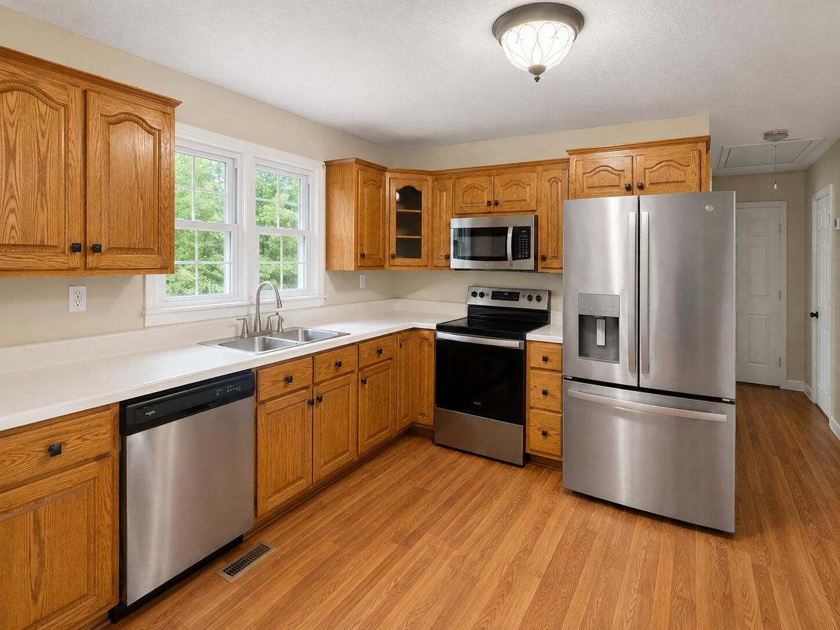 9478 Dawson Springs Road, Crofton, KY 42217 — primary photo