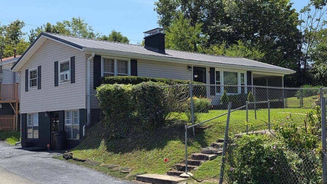 72 Marcum Hill Road, Manchester, KY 40962 — primary photo