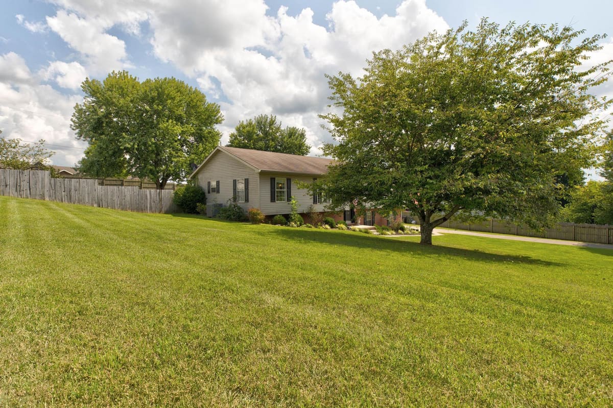 1510 Fogg Pike, Mt Sterling, KY 40353 — primary photo