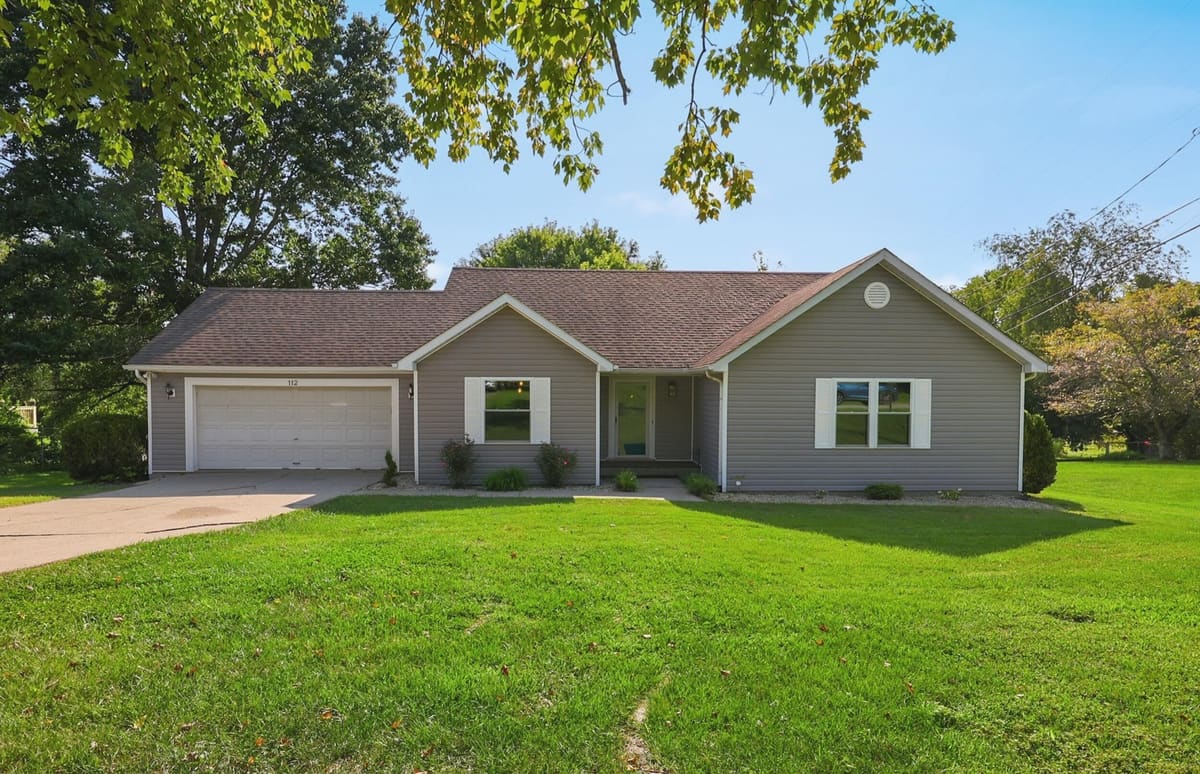 112 Silvercreek Drive, Danville, KY 40422 — primary photo