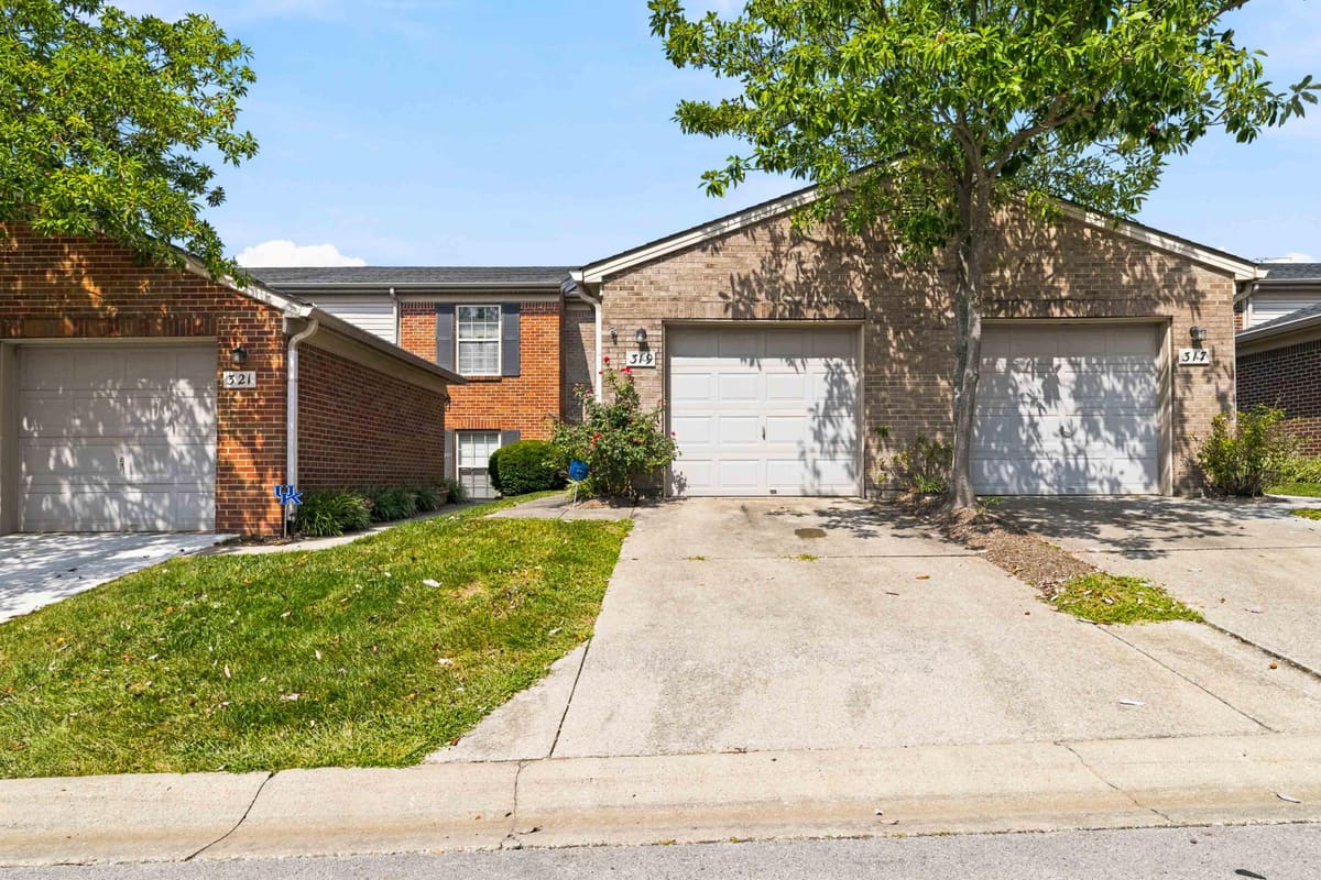 319 Johns Turn Trail, Lexington, KY 40514 — primary photo