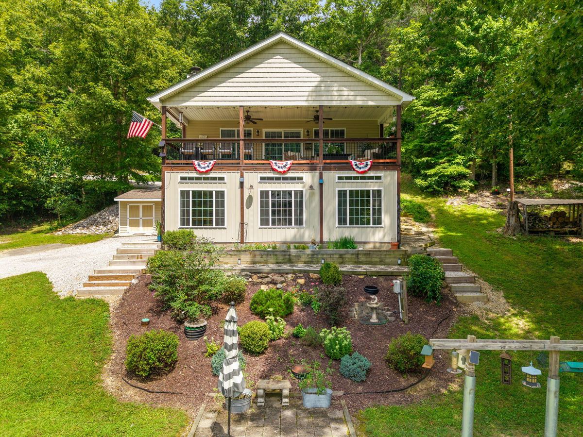 1647 Fishermans Cove Road, London, KY 40741 — primary photo