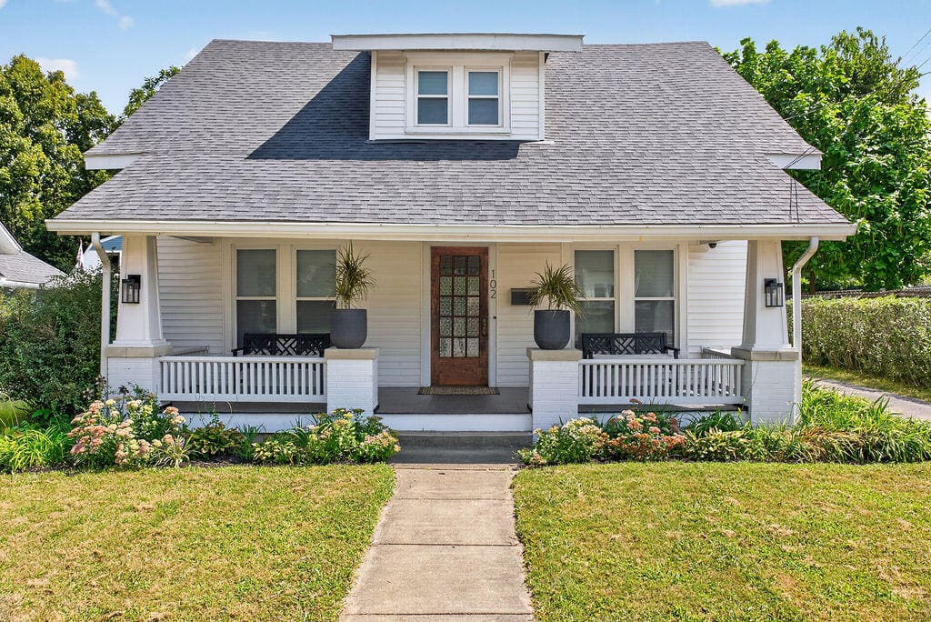 102 Woodford Drive, Lexington, KY 40504 — primary photo