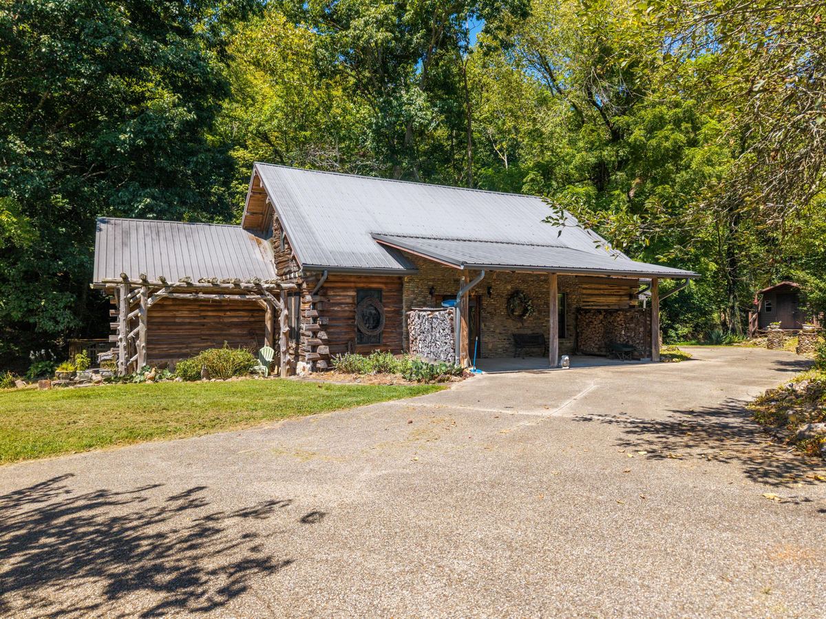 26 Big Clifty Creek Road, Science Hill, KY 42553 — primary photo